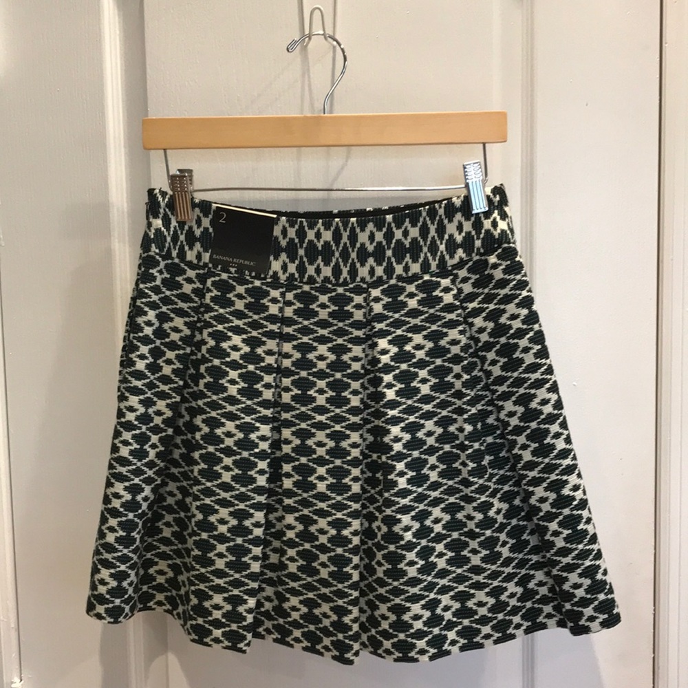 Banana Republic mini skirt